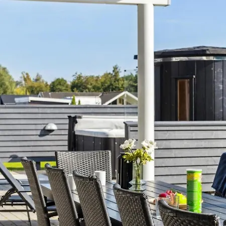 Villavilla 522 - Marielyst, Lollandfalstermon